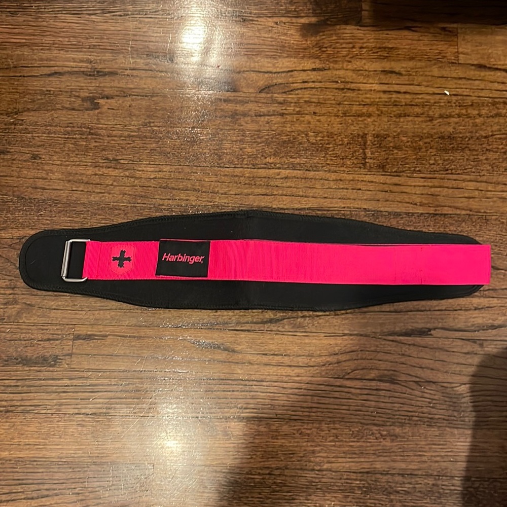 CLOSET CLOSING!  XS weightlifting belt. Barely used.